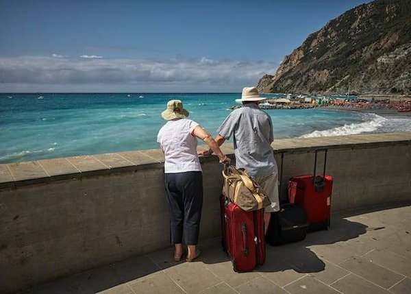 Quels sont les critères à prendre en compte pour choisir une location de camping dans les Landes adaptée aux vacances senior ?