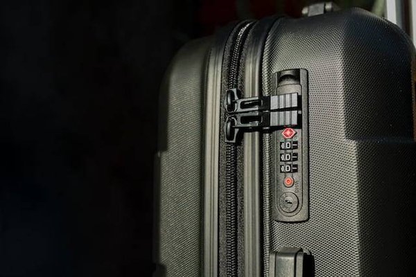 Comment protéger sa valise pendant le voyage ?