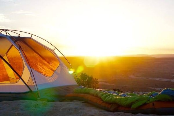 Les indispensables pour un camping réussi en tant que senior