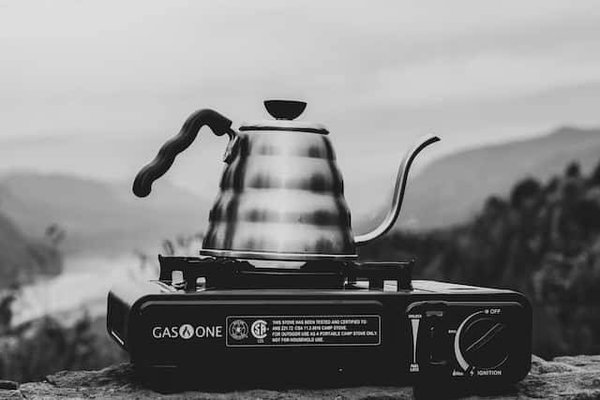 Quels sont les avantages et les inconvénients du camping pour les seniors ?