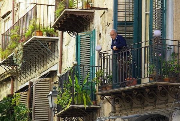 Quels sont les types d'hébergement disponibles pour les seniors ?