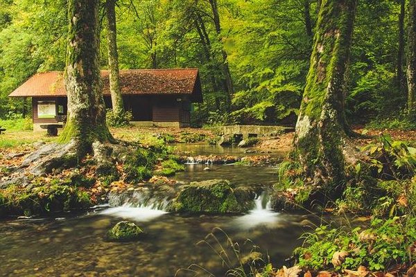 Où trouver des terrains de camping en France pour trouver calme et plaisir de partager ?